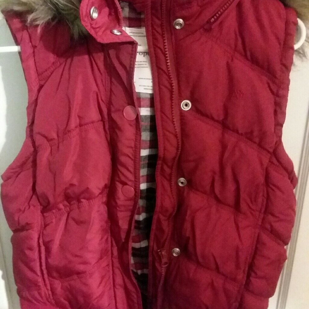 Girls vest
